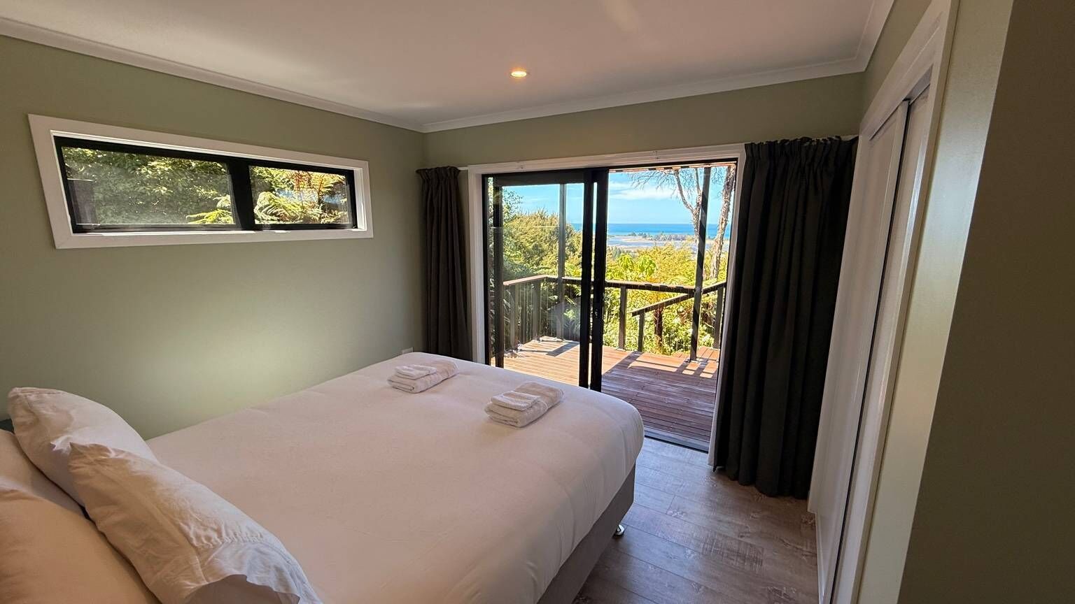 2 makuuhuonetta, Wi-Fi, vuodevaatteet