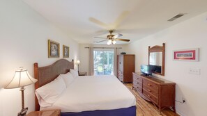3 chambres, accès à Internet, literie fournie
