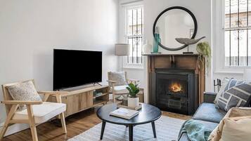 Smart TV, fireplace, offices