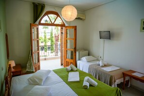 Basic Triple Room, 1 Double Bed with Sofa bed