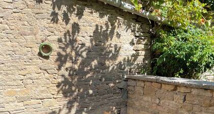 Charming village house, built in 1879, near Beaune
