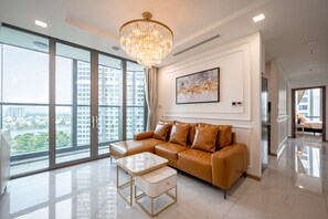 Living area - LANDMARK 81 LUXURY  (Ho Chi Minh City)