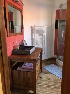 Interior - Former 17th century presbytery in the heart of La Vendée (La Copechagnière)