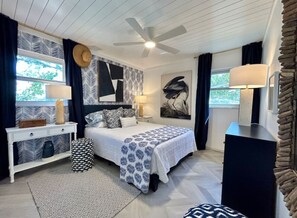 2 bedrooms, desk, iron/ironing board, free WiFi