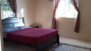 3 chambres, draps fournis