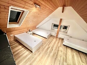 6 habitaciones, wifi y ropa de cama