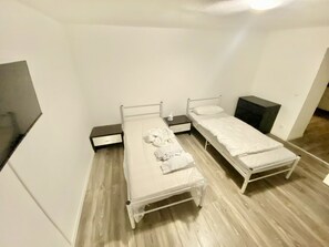 2 Schlafzimmer, Bettwäsche