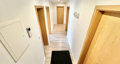 Großzügige Wohnung direkt am Hansaplatz