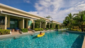 Deluxe Room, Pool Access | View from room