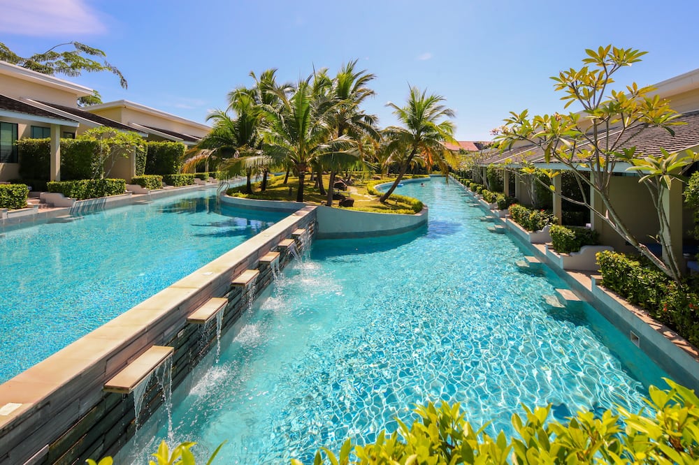 CRAFT Resort & Villas