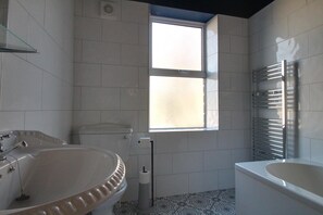 Shower, towels, soap