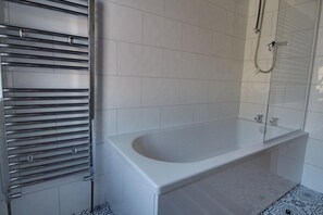 Dusche, Handtücher, Seife