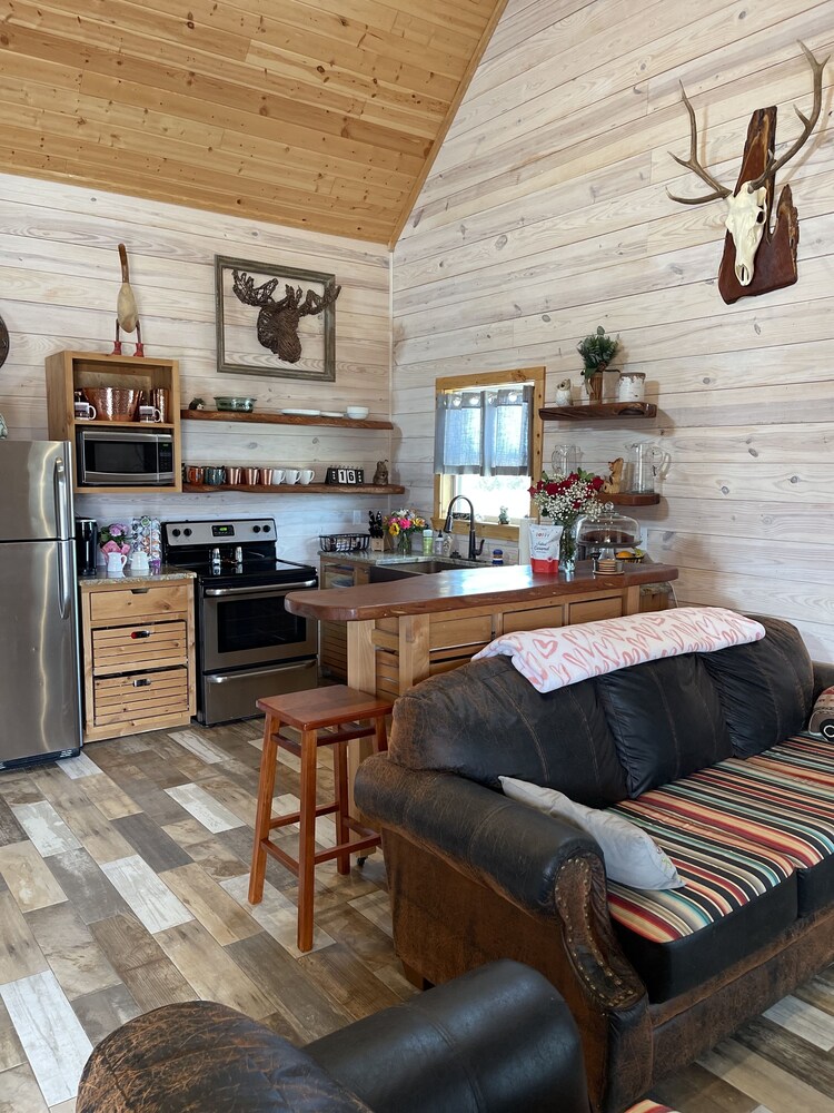 Copper Cabin outdoor relaxation and country living at its best, Abilene