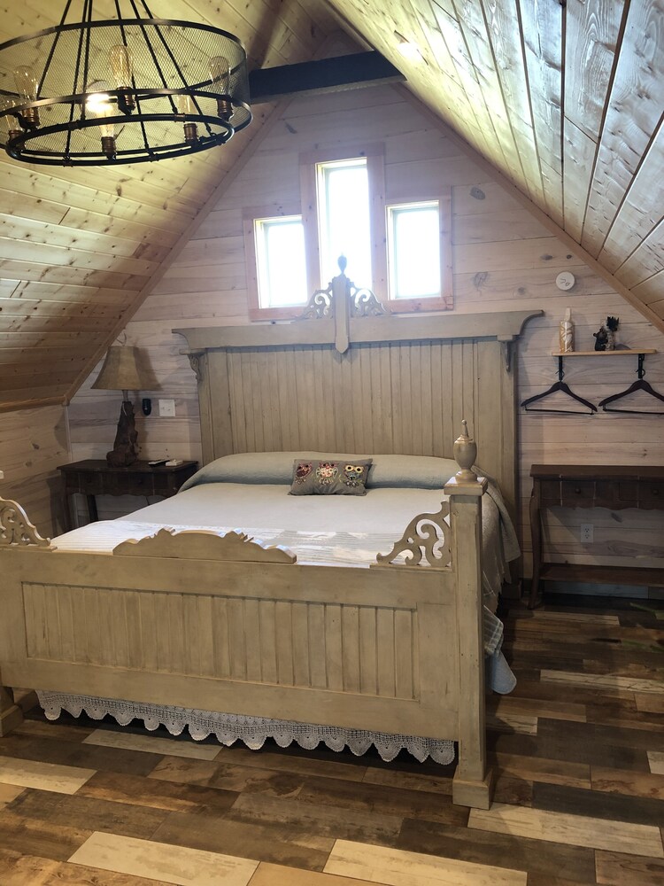 Copper Cabin outdoor relaxation and country living at its best, Abilene