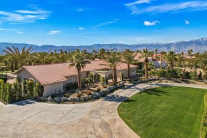 Exterior - SDR Hideaway! Misters, Saltwater Pool/Spa, Putt Putt! (Thousand Palms)