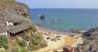 Luxury 2 Bed air conditioned apartment in Bellaluz, 80 yards to pool.