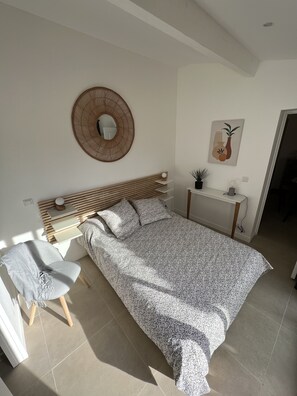 1 Schlafzimmer, Bügeleisen/Bügelbrett, kostenloses WLAN, Bettwäsche