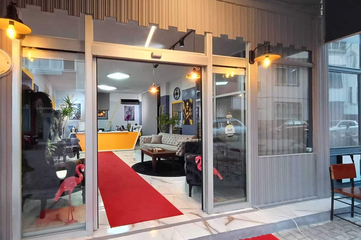 1 chambre, literie de qualité, minibar, décor unique