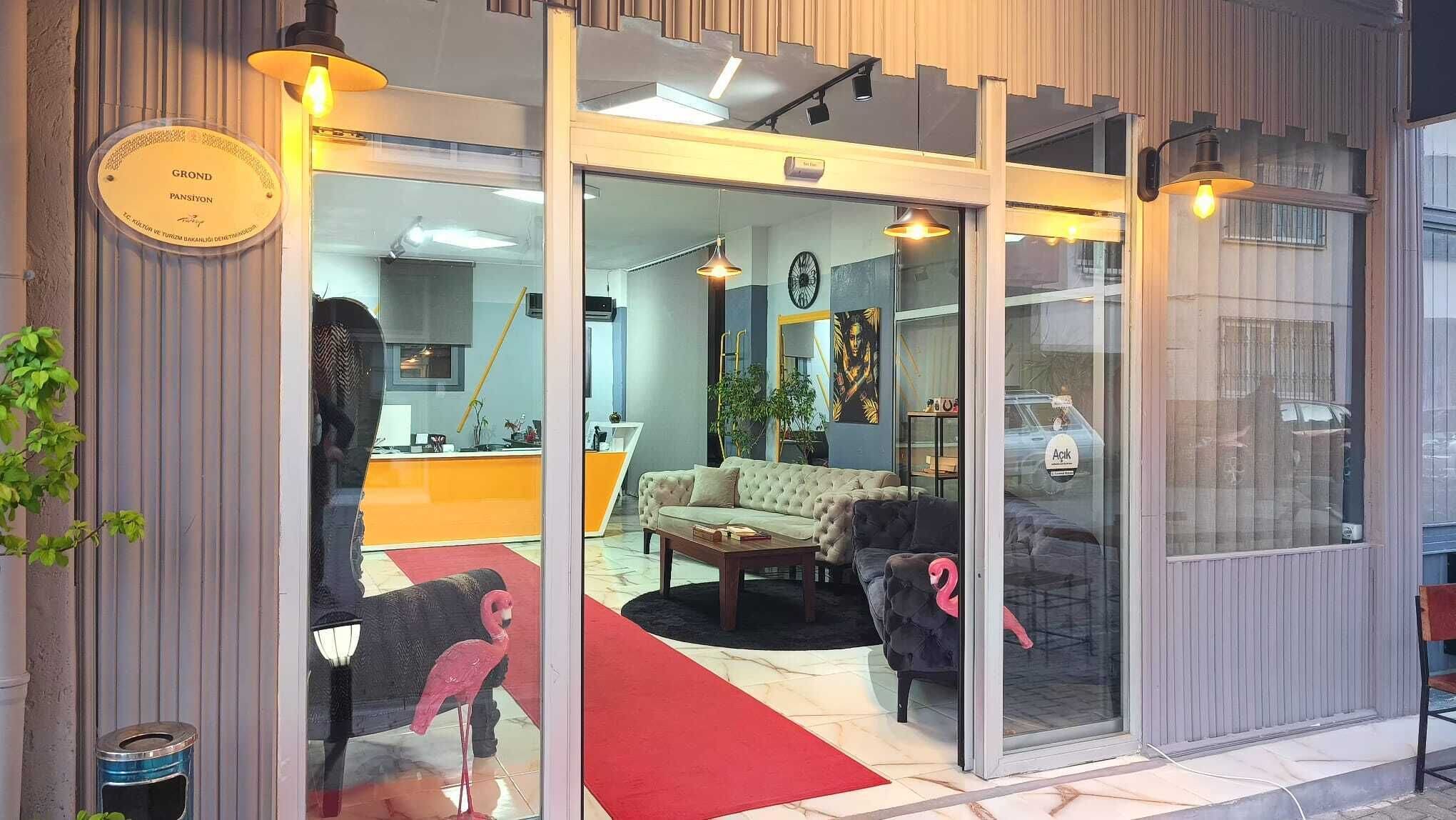 Premium bedding, minibar, individually decorated, individually furnished