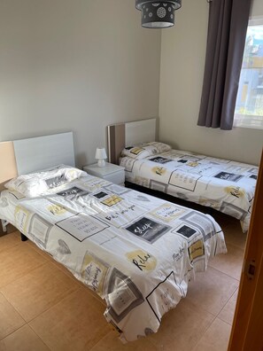 2 Schlafzimmer, kostenloses WLAN, Bettwäsche
