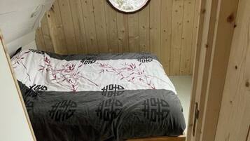 1 sovrum och strykjÀrn/strykbrÀda