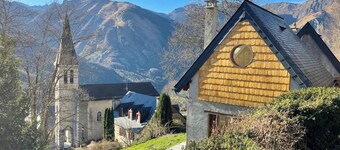 Small house in the heart of the Ossau valley