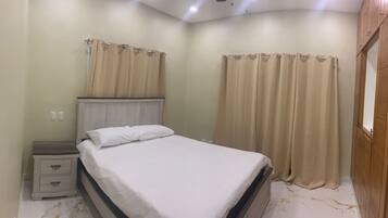 2 bedrooms, free WiFi, bed sheets