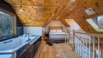 Presidential-Maisonette, Kamin, Bergblick