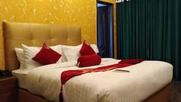 Deluxe Double or Twin Room | Iron/ironing board, free WiFi, bed sheets