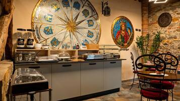 Petit déjeuner buffet compris tous les jours