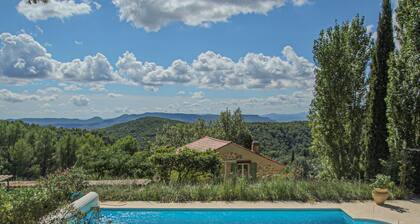 Maison de caractĂšre en Provence 5 chambres