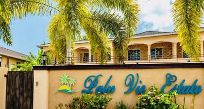 Palmview Estate Townhouse