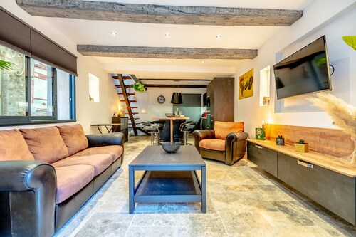 Picturesque village house with air conditioning, terrace - Plan-de-la-Tour  | Vrbo