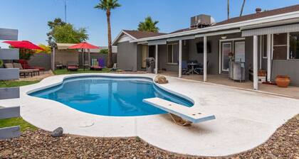 Palms oasis with game room