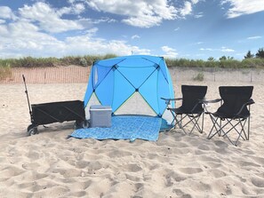 Sun-loungers, beach towels