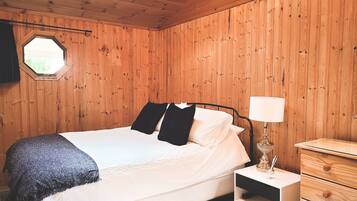 2 chambres, lit parapluie, Wi-Fi gratuit, draps fournis