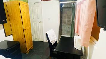 Standard Single Room | Individually furnished, desk, laptop workspace, free WiFi