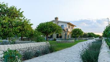 Facciata della struttura