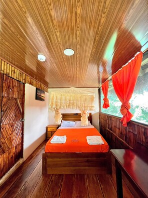 Bed sheets - Caiman Eco Lodge (Palma Roja)