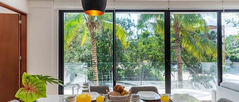 Chambre, 2 chambres | Vue sur le jardin