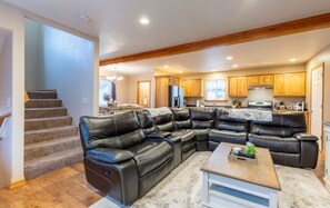 Smart TV, stereo - Home sweet home! (Missoula)