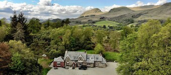 West Highland Way Hotel & Campsite