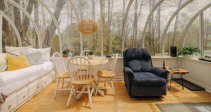 "Lisette's on Long Hill", cozy with boho charm