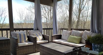 The Galena Chalet - Beautiful 3bd, 3ba House 773 443-7832