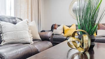 Comfort House | Living area | Flat-screen TV