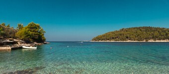 House Rosa - Holiday Home 70 meters away from Picena Beach!