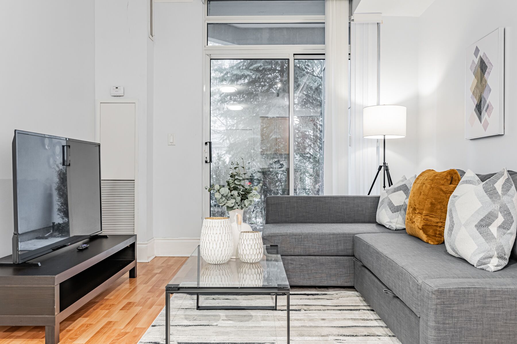 Condo económico | Área de sala de estar