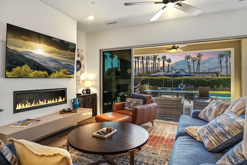 PGA Signature in PGA West, Lux Design, Game Room!  Pool/Hot Tub- Amenity heaven!