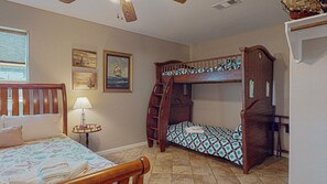 2 bedrooms, iron/ironing board, WiFi, bed sheets