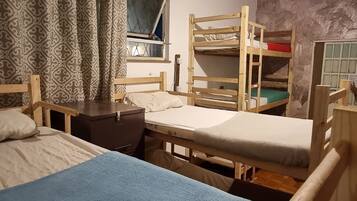 Dormitório compartilhado econômico, em dormitório misto | Wi-Fi de cortesia